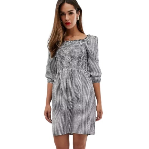 Mango Dresses & Skirts - NWOT Mango Square Neck Puff Sleeve Smocked Bodice Black White Gingham Mini Dress